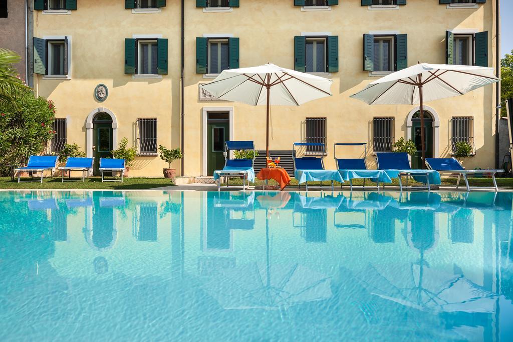 Villa Pace Pozzolengo Bagian luar foto