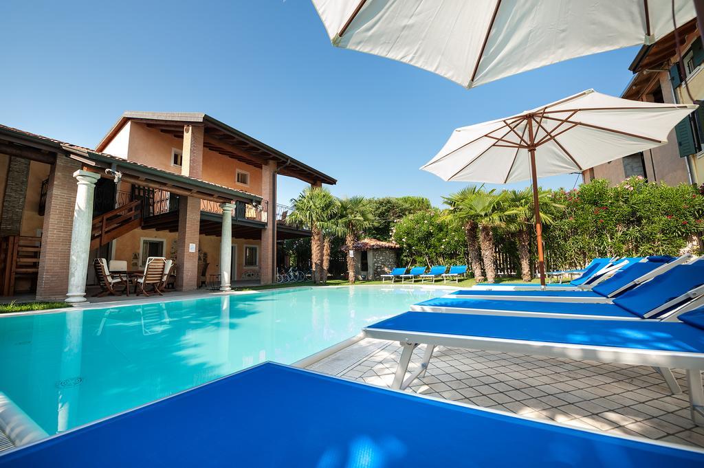Villa Pace Pozzolengo Bagian luar foto