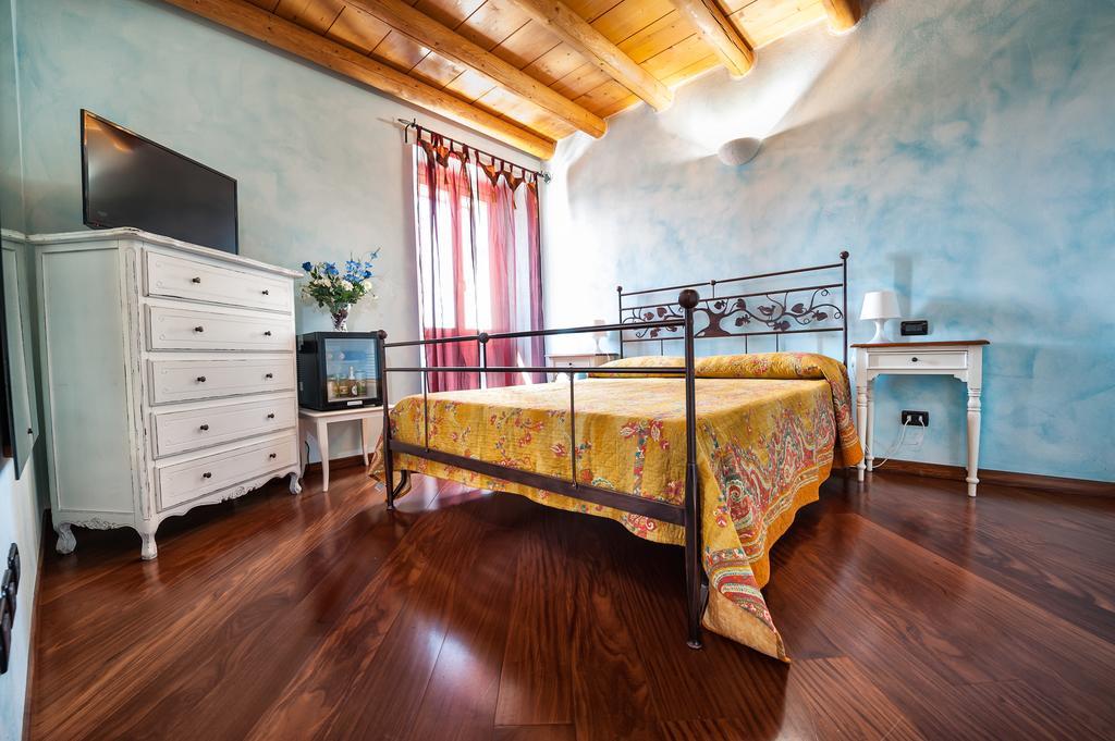 Villa Pace Pozzolengo Ruang foto